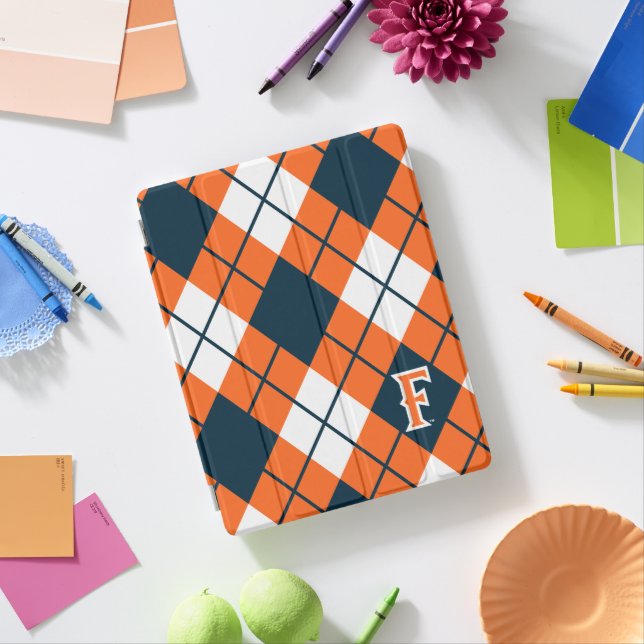 Cal State Fullerton Argyle iPad Smart Cover (In Situ)