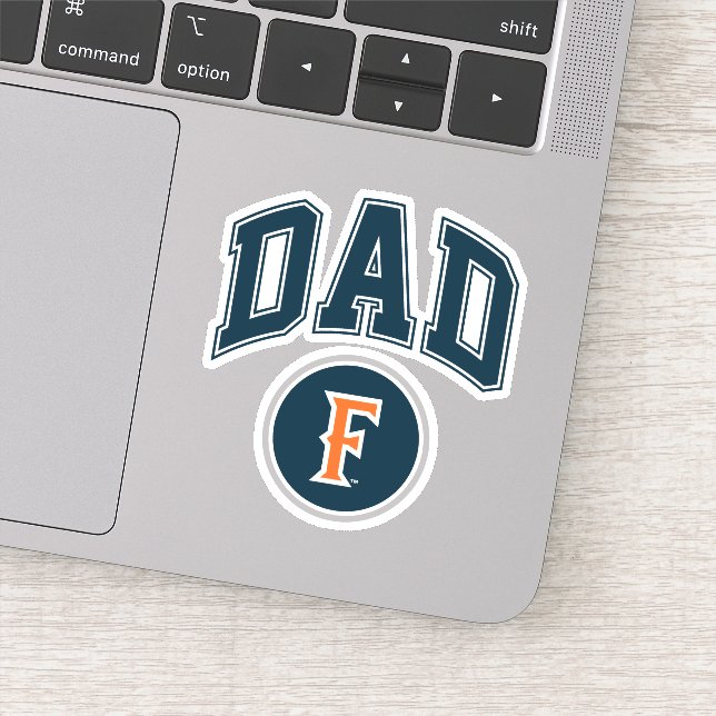 Cal State Fullerton Dad Sticker (Detail)