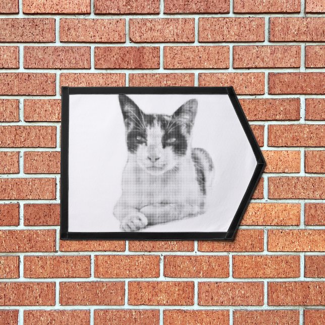 Calico Cat Comic Halftone Pennant (Insitu 1)