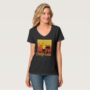 California Design - Women's Basic V-Neck T-Shirt