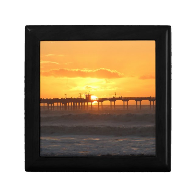 California Peer at Sunset Gift Box (Front)