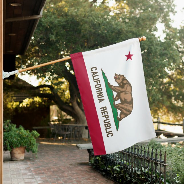 California Republic State House Flag (In SItu)