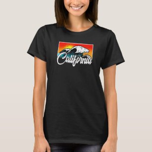 California Retro Surf Wave Vintage Beach Cali 70s  T-Shirt