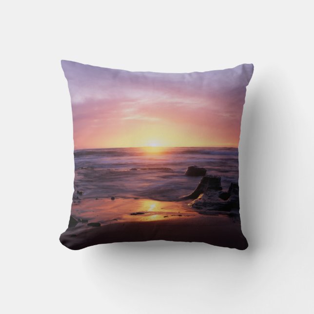 California, San Diego, Sunset Cliffs, Sunset 4 Throw Pillow (Front)