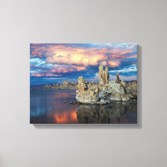 California, Sierra Nevada Mountains Canvas Print (Front)