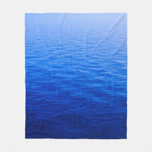 calm blue ocean waves fleece blanket