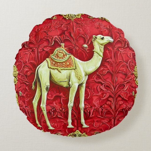 Camel on red background round pillow (Front)