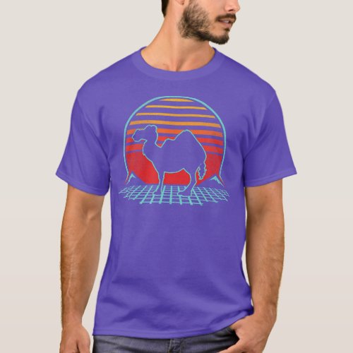 Camel Retro Vintage 80s Style Animal Lover Gift  T_Shirt