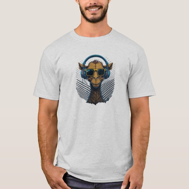 Camel with sunglasses T-Shirt (Front)
