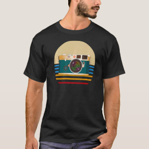 Cameras Don't Take Photos Photographers Do Photogr T-Shirt