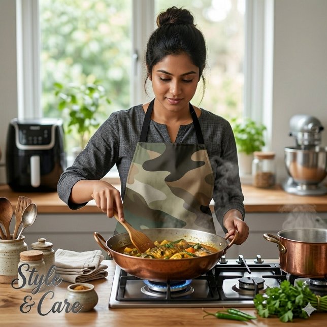 Camo Pattern Apron Stylish Kitchen Cooking Wear (Camo Pattern Apron Stylish Kitchen Cooking Wear)