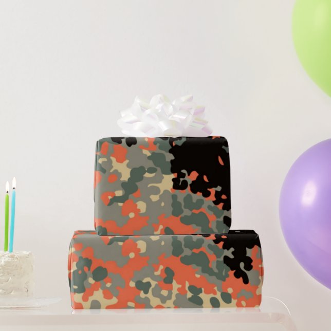Camo Pattern fun wrapping paper (Party Gifts)