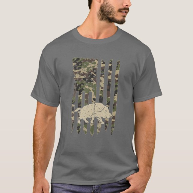 Camouflage American Flag Hog Hunting Costume Hunte T-Shirt (Front)