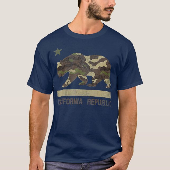 Camouflage California Republic Flag Bear Star LA T-Shirt (Front)