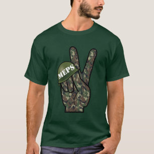 Camouflage Hand Victory V Sign T-Shirt