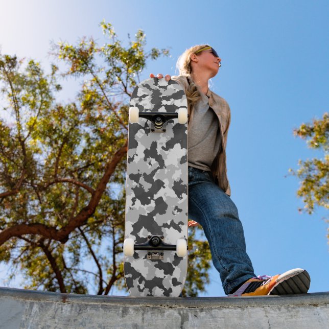 camouflage skateboard (Outdoor 1)