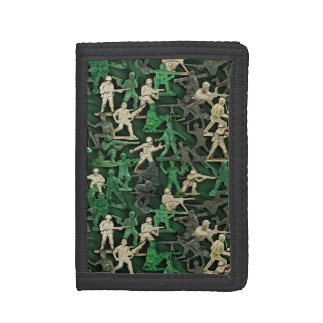 Camouflage Tri-fold Wallet (Front Vertical)