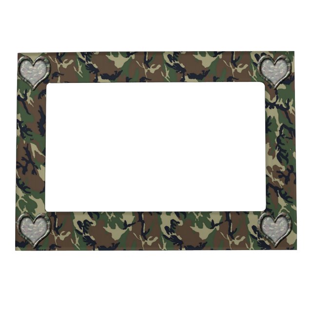 Camouflage Woodland Forest Heart on Camo Magnetic Photo Frame (Front)