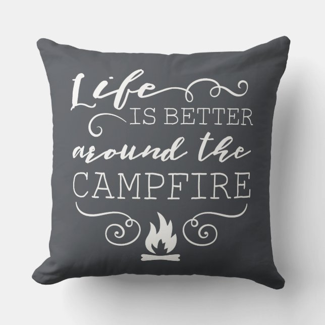 Campfire pillow (Front)