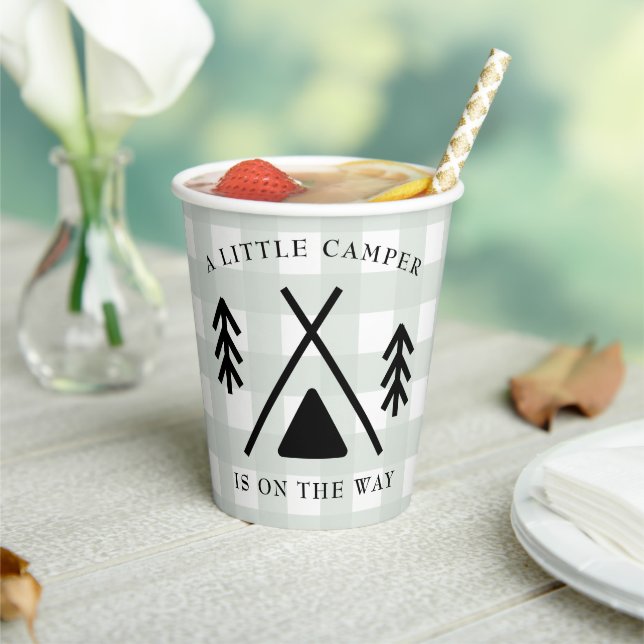 Camping baby shower paper cups (Insitu)