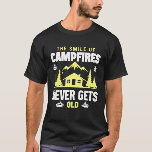 Camping Lover _ The Smile Of Campfires Never Gets T_Shirt