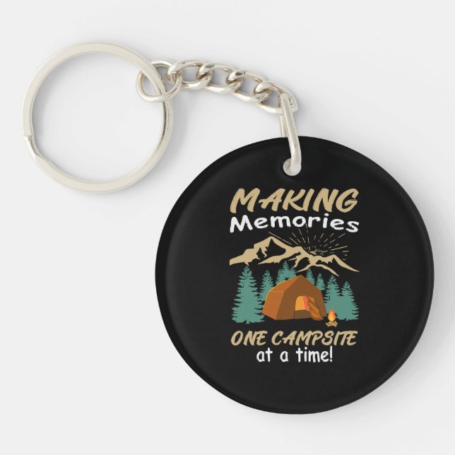 CAMPING Making Memories Keychain (Front)