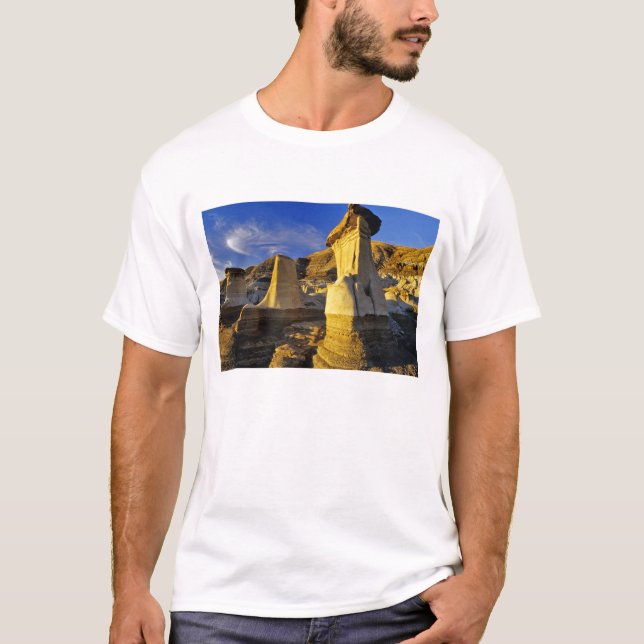 Canada, Alberta, Drumheller. Hoodoos. T-Shirt (Front)