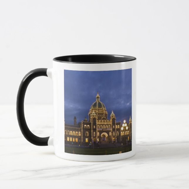 CANADA, British Columbia, Victoria. Evening, Mug (Left)