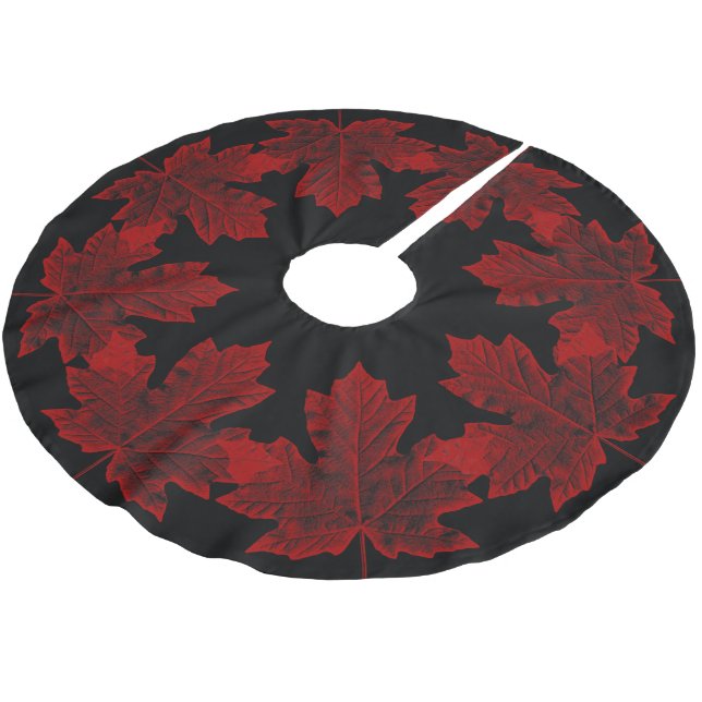 Canada Christmas Tree Skirt Cool Canada Maple Leaf (Angled)