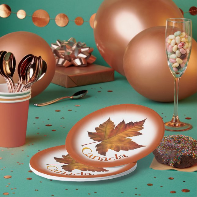 Canada Day Plates Canada Maple Leaf Paper Plates (Multi)