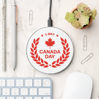 Canada Day Wreath Wireless Charger