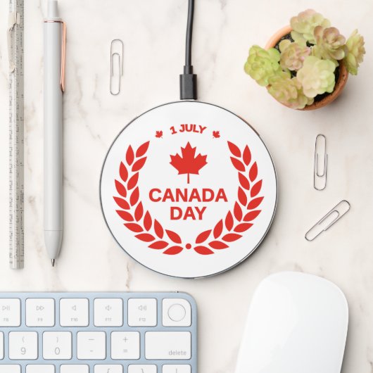 Canada Day Wreath Wireless Charger (Desk)