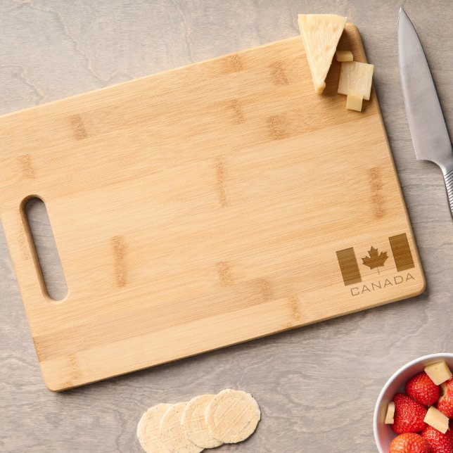 Canada flag logo engraved wood cutting board (Cheese)