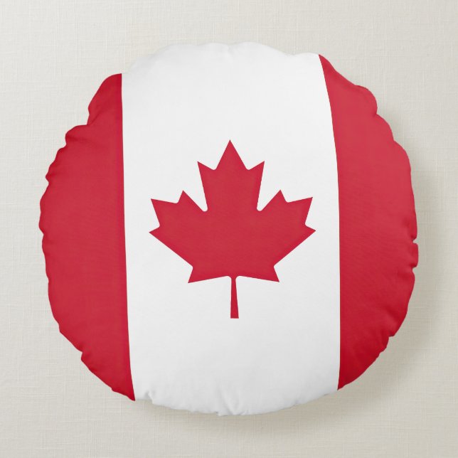 Canada Flag Round Pillow (Front)