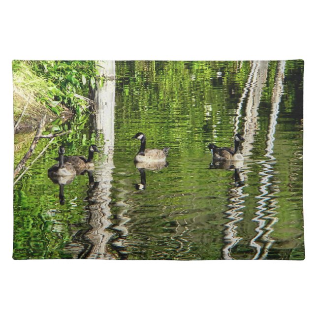 (Canada) Goose Green Cloth Placemat (Front)