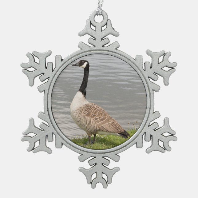 Canada Goose Snowflake Pewter Christmas Ornament (Front)