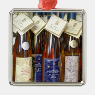 Canada, Quebec, L'isle-aux-Coudres. Verger Metal Ornament