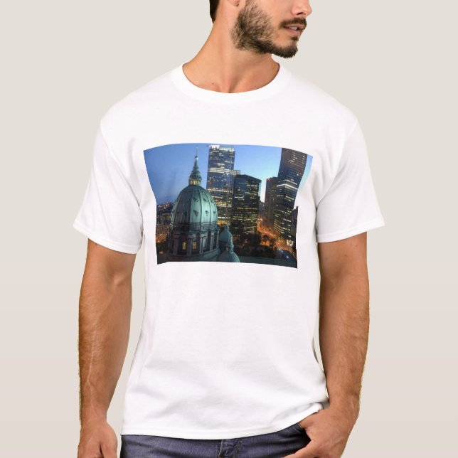 Canada, Quebec, Montreal. Downtown Montreal, T-Shirt (Front)