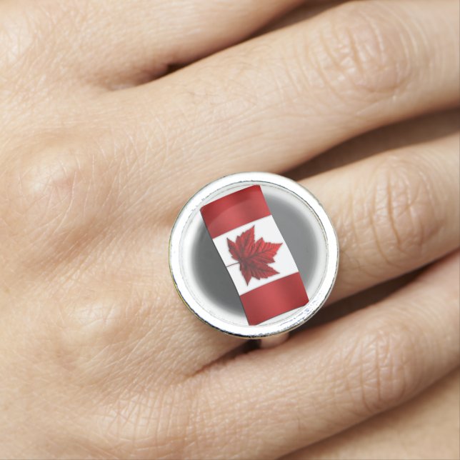 Canada Ring Canada Flag Souvenir Jewelry Ring Gift (In Situ)