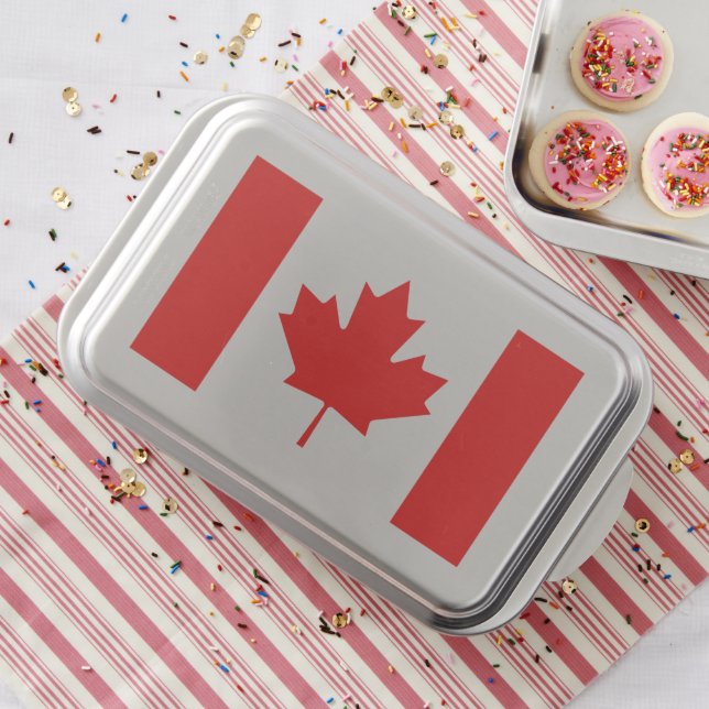 Canadian flag of Canada custom cake pan (In Situ)