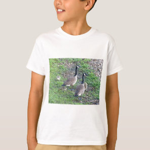 Canadian Geese Family T-Shirt