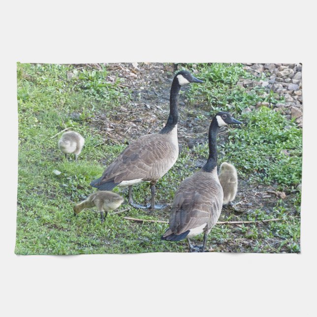 Canadian Geese Family Towel (Horizontal)