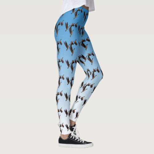 Canadian geese flying together kids design leggings