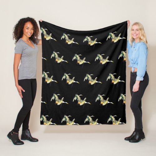 CANADIAN GEESE MIGRATION  FLEECE BLANKET