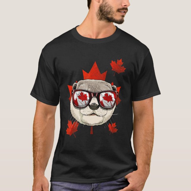 Canadian Otter Maple Tree Leaf Canada Flag Sea Ott T-Shirt (Front)