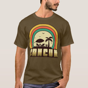 Cancun Beach Vintage Retro Sunset Style T-Shirt