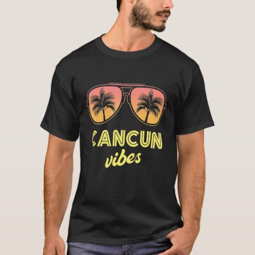 Cancun Summer Vibes Beach Family Vacation 2022 Men T_Shirt