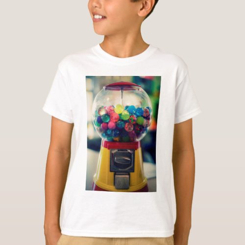 Candy bubblegum toy machine retro T_Shirt