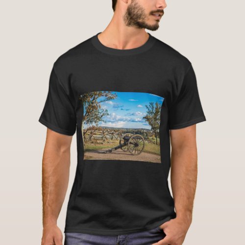 Canons at Gettysburg T_Shirt