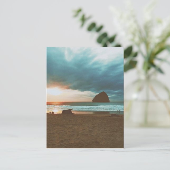 Cape Kiwanda - Pacific City - OR  Postcard (Standing Front)